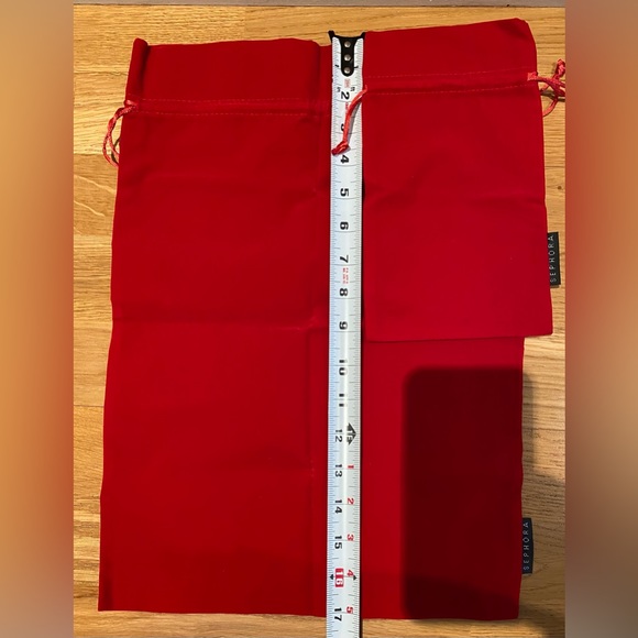 New Sephora Velour pouches in Red, set of 2 - Picture 3 of 3